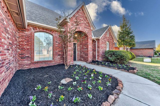 1017 Hearthstone Drive - photo 3