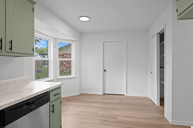 123 W Kent Street - photo 13