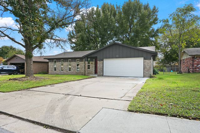123 W Kent Street - photo 3