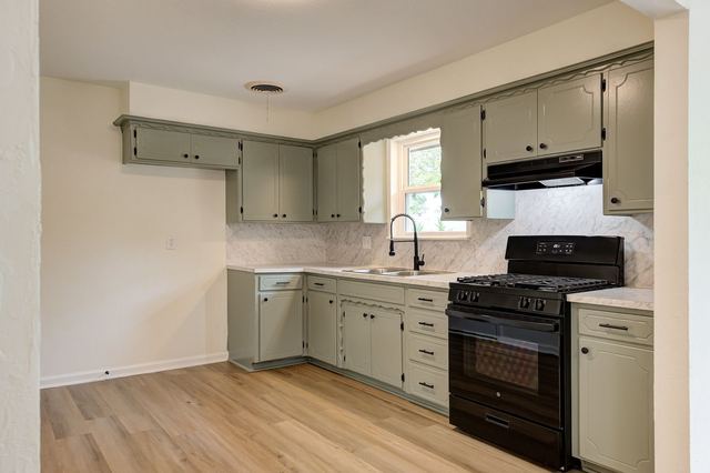 1407 Lakecrest Drive - photo 12