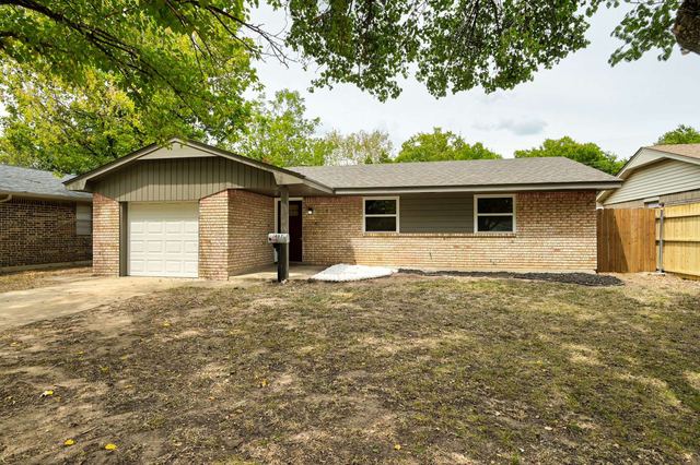 1407 Lakecrest Drive - photo 3