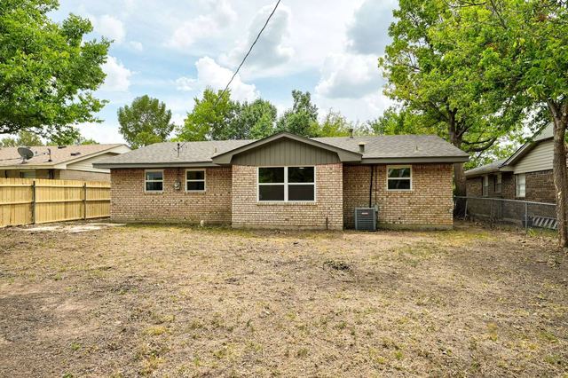 1407 Lakecrest Drive - photo 31