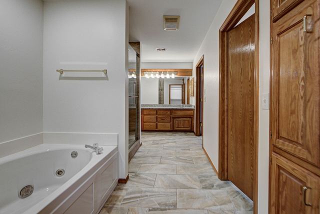 204 Persimmon Ridge Drive, Blanchard, OK 73010 — foto 35