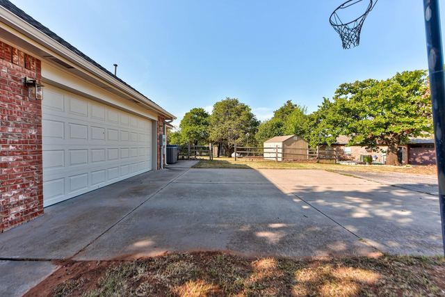 204 Persimmon Ridge Drive, Blanchard, OK 73010 — foto 5