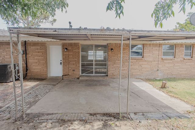 500 SW 62nd Terrace - photo 24