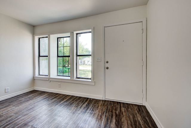 6709 NW 24th Street - photo 8