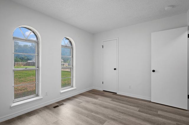 709 N Washington Avenue - photo 17
